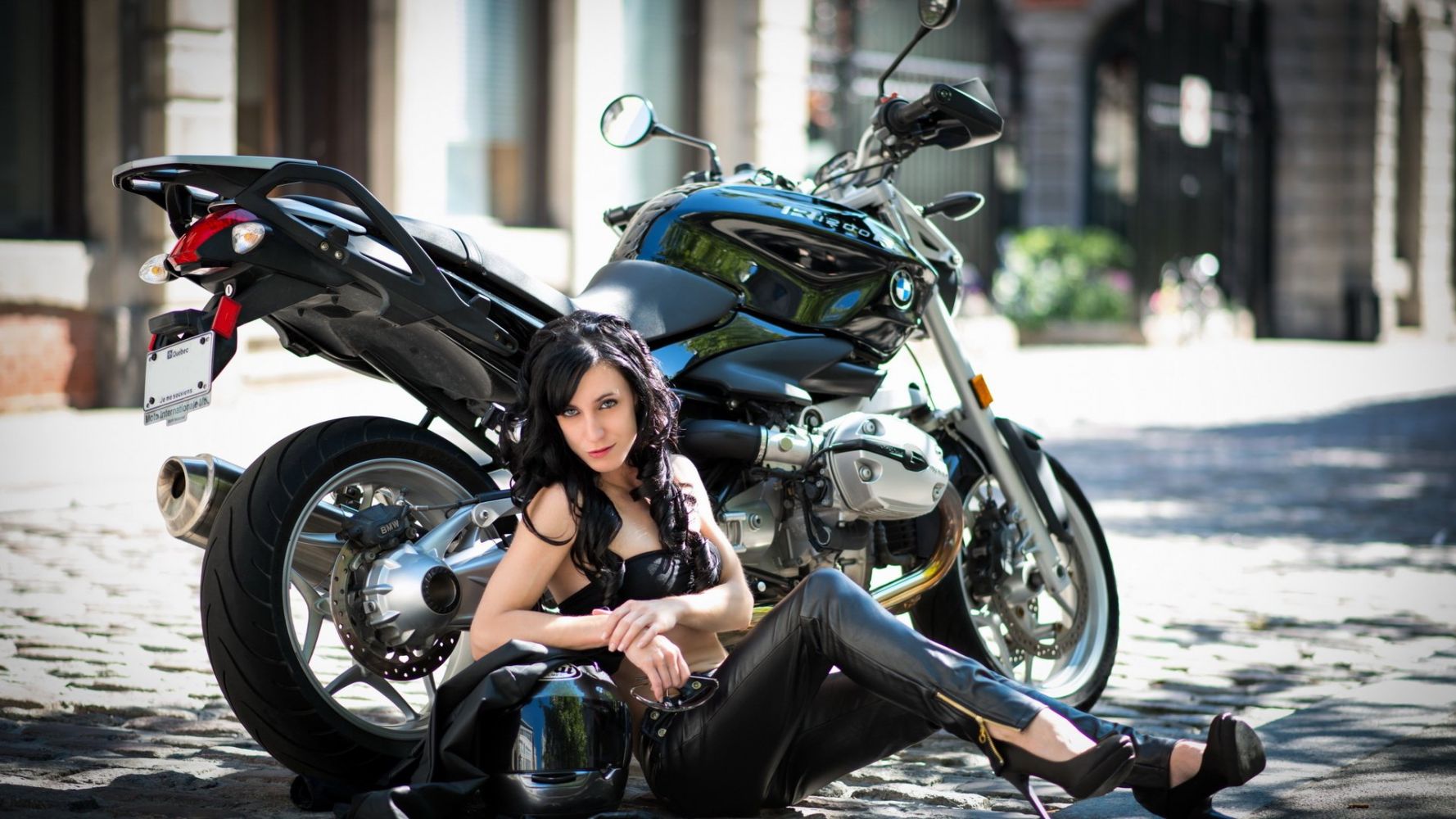 European women on bikes in San Marino