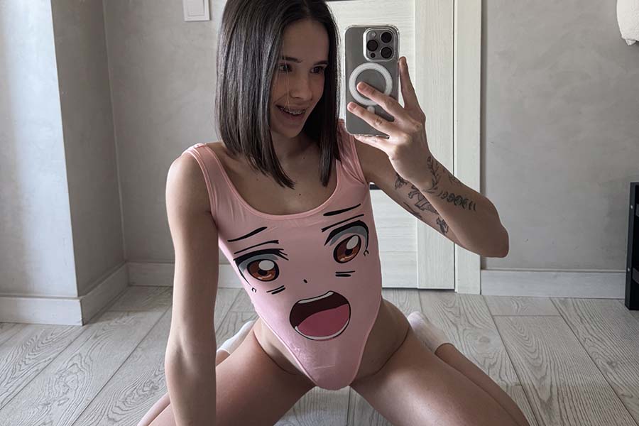 Model Tina in San Marino