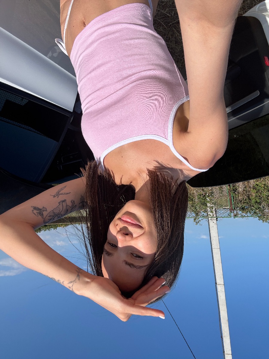 Sexy model Tina in San Marino